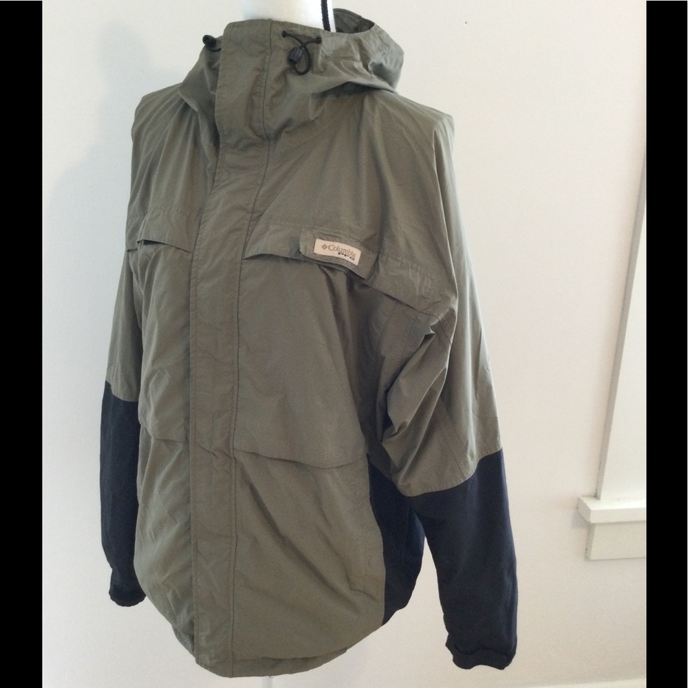 Columbia PFG, Omni tech hooded jacket, Rain, Sz M